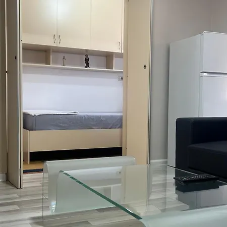 Apartment Staynest M Shyri *